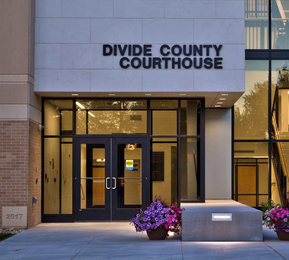 Divide County Courthouse